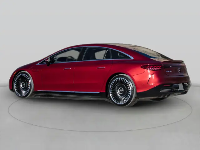 2025 Mercedes-Benz AMG EQS - Image 8