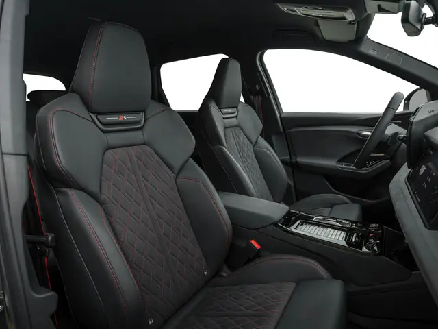 2025 Audi SQ6 e-tron Sportback - Image 8