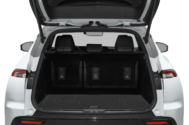 Toyota Crown Signia – Best Premium Hybrid SUV Redefined - Image 11